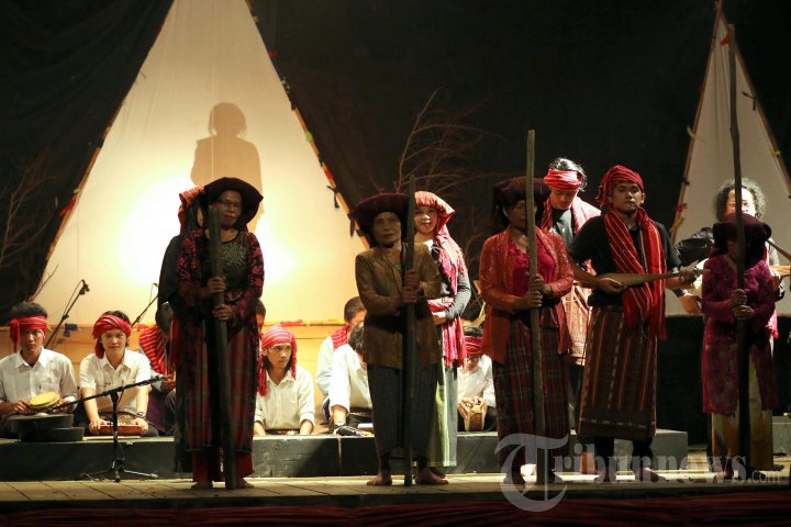 Rakut Sitelu Karya Brevin Tarigan