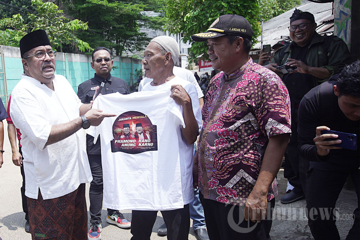 Rano Karno Sapa Warga Lebak Bulus