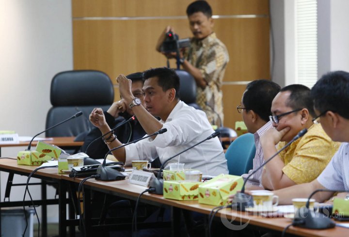 Rapat Hak Angket DPRD dengan TPAD Pemprov DKI Jakarta