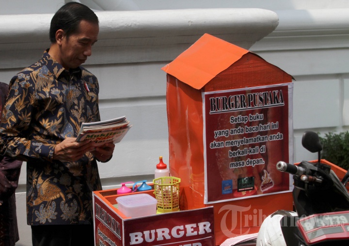 Rayakan Hardiknas, Jokowi Temui Pegiat Literasi Inspiratif