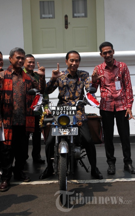 Rayakan Hardiknas, Jokowi Temui Pegiat Literasi Inspiratif