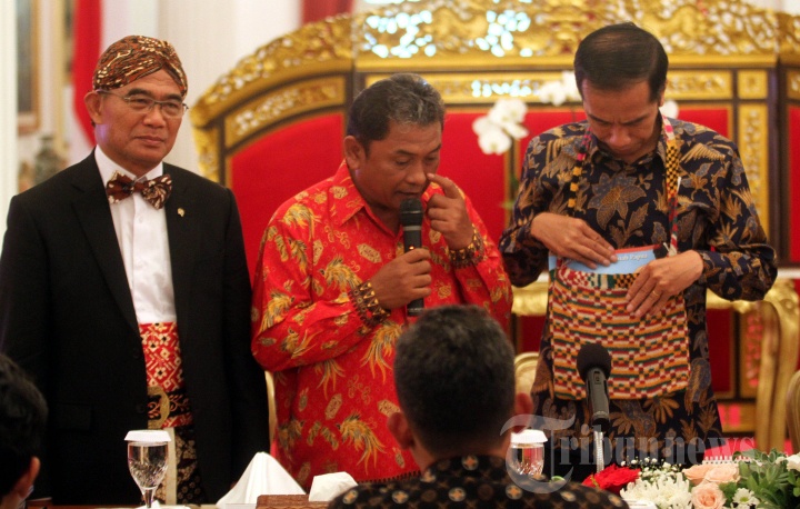 Rayakan Hardiknas, Jokowi Temui Pegiat Literasi Inspiratif