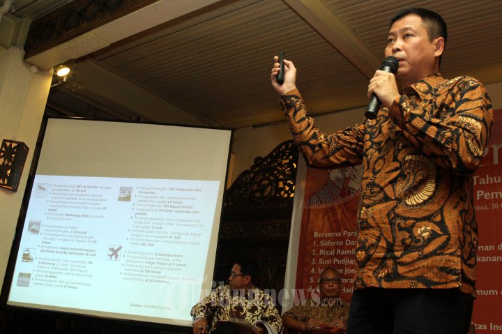 Rembug Nasional Satu Tahun Pemerintahan Jokowi - JK