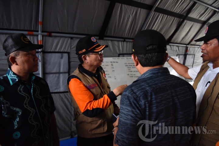 Reruntuhan Akibat Gempa Aceh