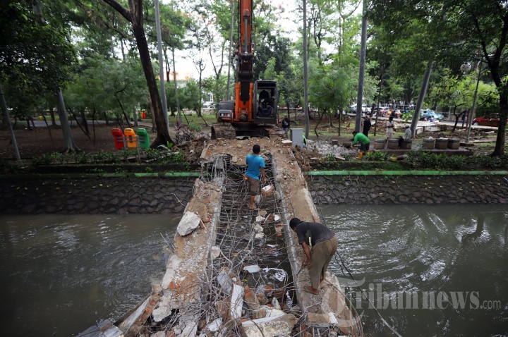 Revitalisasi Taman Tebet