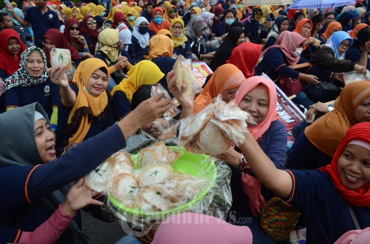 Ribuan Buruh Peringati Hari Buruh Internasional