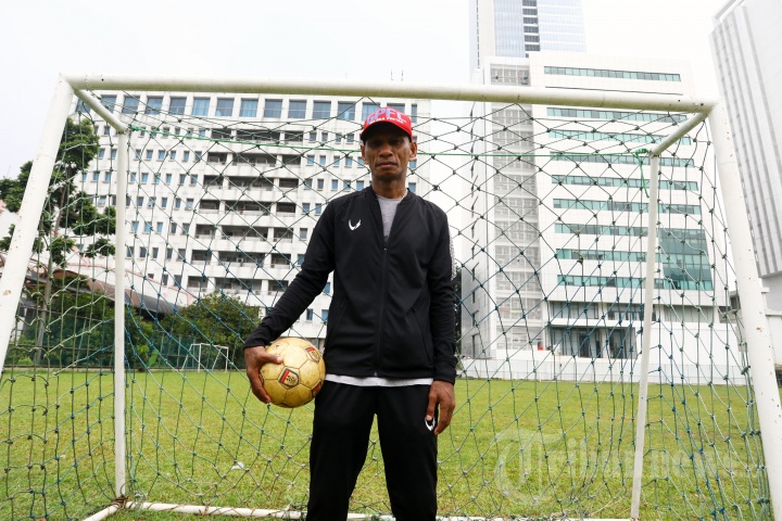 Rochy Putiray Bicara Sepakbola Nasional