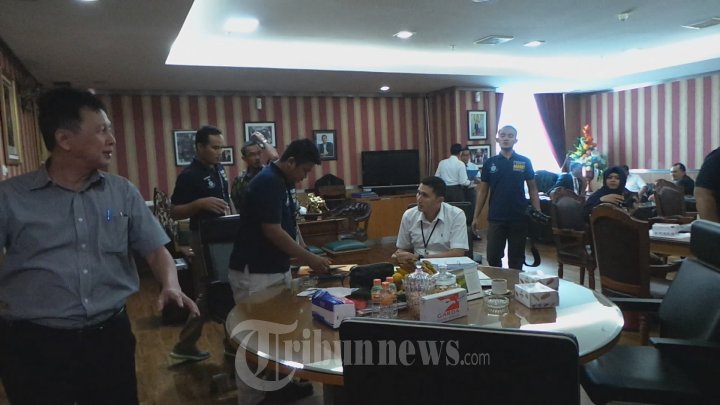 Ruang Kerja Ketua DPRD DKI Jakarta Digeledah Bareskrim