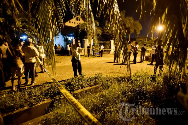 Rumah Kadis Pengairan Aceh Digranat