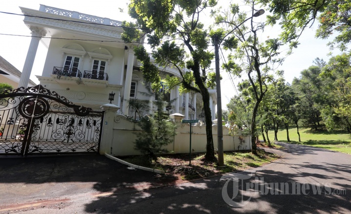Rumah Mewah Bos First Travel