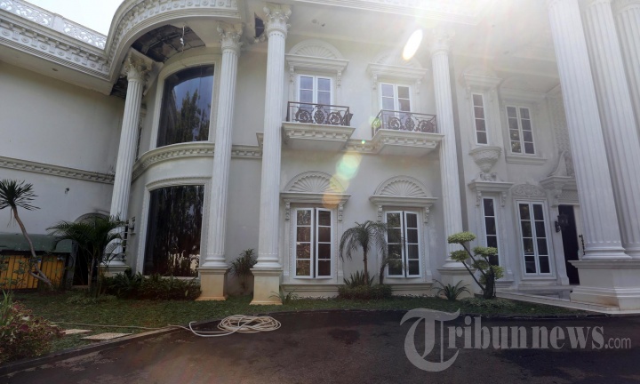 Rumah Mewah Bos First Travel