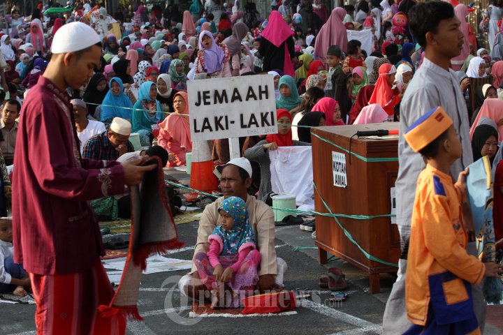 Salat Idul Adha 1437 H Di Jalan Jatinegara