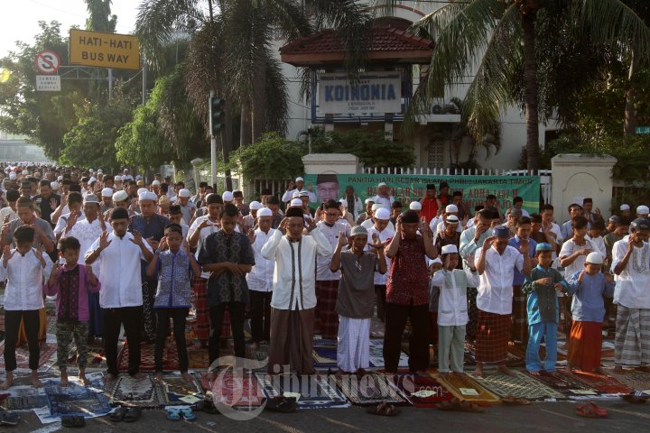 Salat Idul Adha 1437 H Di Jalan Jatinegara