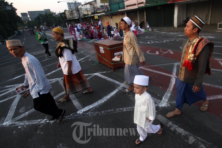 Salat Idul Adha 1437 H Di Jalan Jatinegara