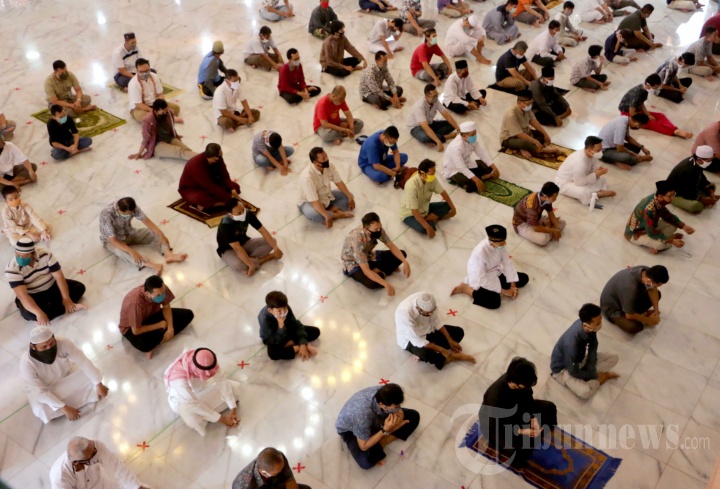 Salat Jumat Pertama di Masjid Al-Wali LDII Semarang