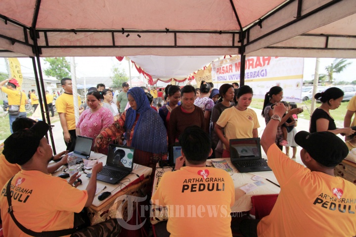 Sambut Imlek Artha Graha Peduli Gelar Pasar Murah