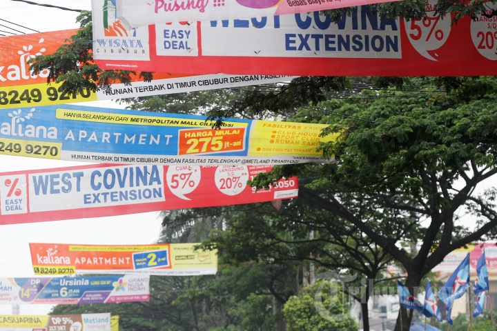 Sampah Visual Merusak Keindahan Kota