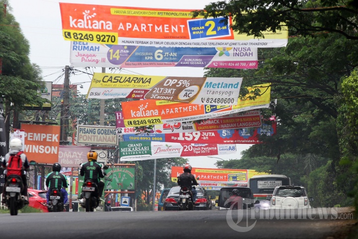 Sampah Visual Merusak Keindahan Kota