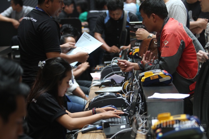 Samsung A8 dan A8+ Laris Manis di Penjualan Perdana