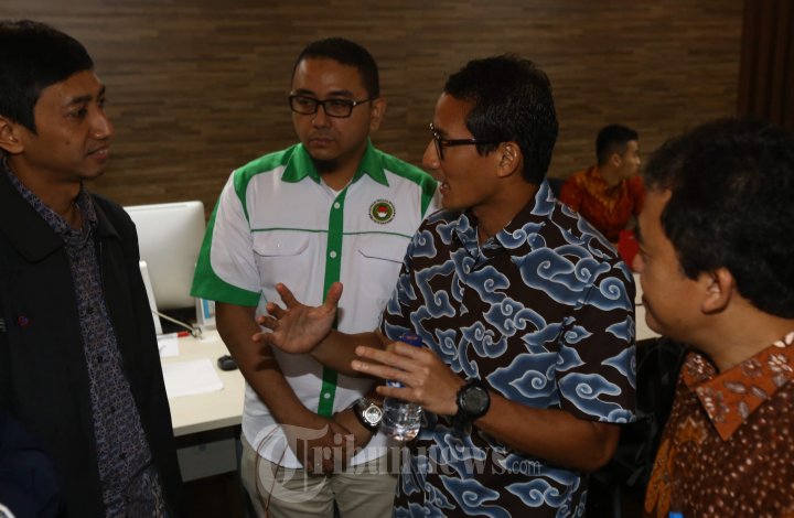 Sandiaga Uno Kunjungi Balaikota