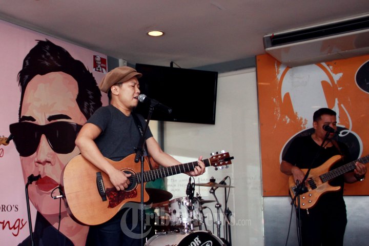 Sandy Sandoro Launching Album Love Song