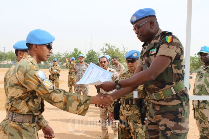 Satgas Indobatt Menerima Piagam Penghargaan Unamid