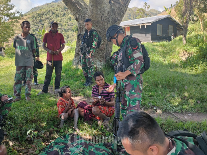 Satgas Pamtas Yonif Raider 142/KJ Bentuk TMC