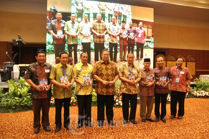 SBY Luncurkan Buku Puisi Cadaka Dharma