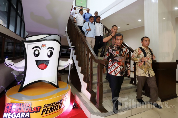 Sekjen Parpol Koalisi Adil Makmur Datangi KPU