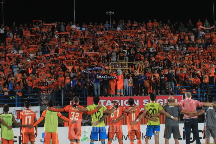 Selebrasi Suporter Kemenangan Borneo FC