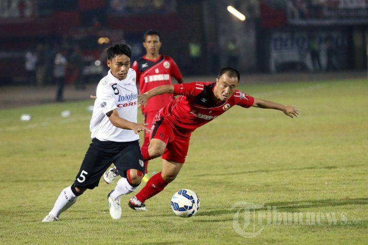 Seman Padang Kalahkan Bali United