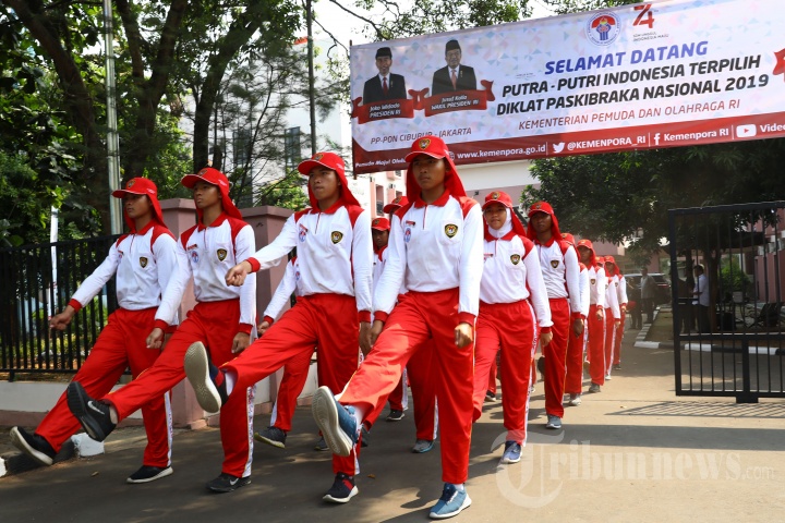 Semangat Para Pengibar Bendera Pusaka