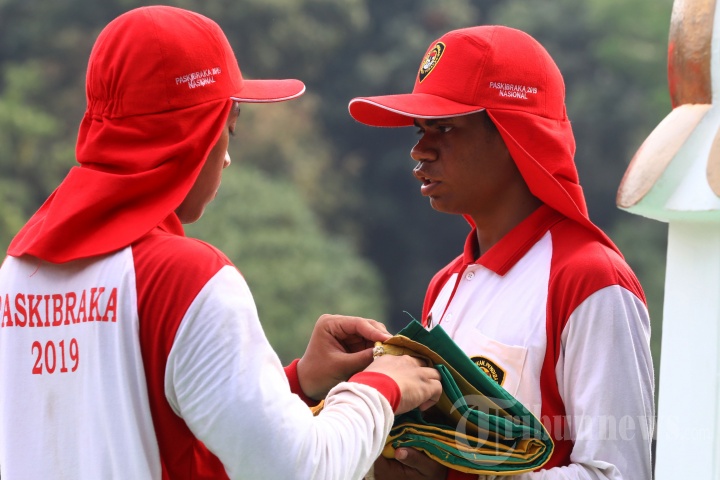 Semangat Para Pengibar Bendera Pusaka