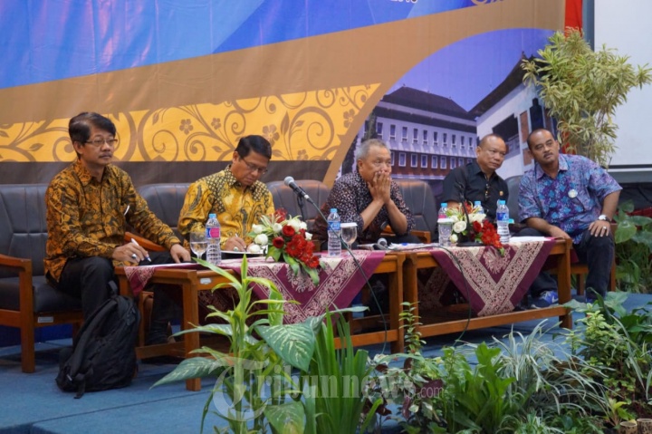 Seminar Pasar 33 UUD NRI 1945 Sulit Terwujud