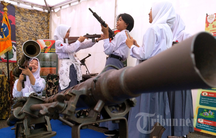 Senjata Koleksi Museum Mandala Wangsit