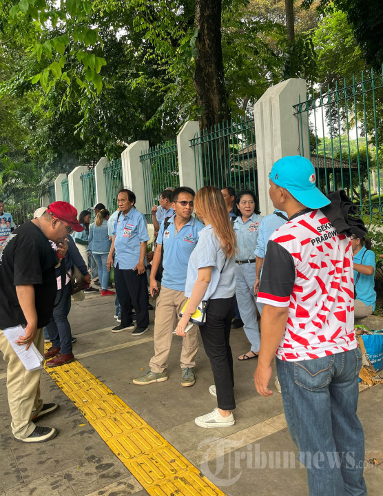 Serang Kinerja Jokowi, Mantan Ahoker Turun Aksi
