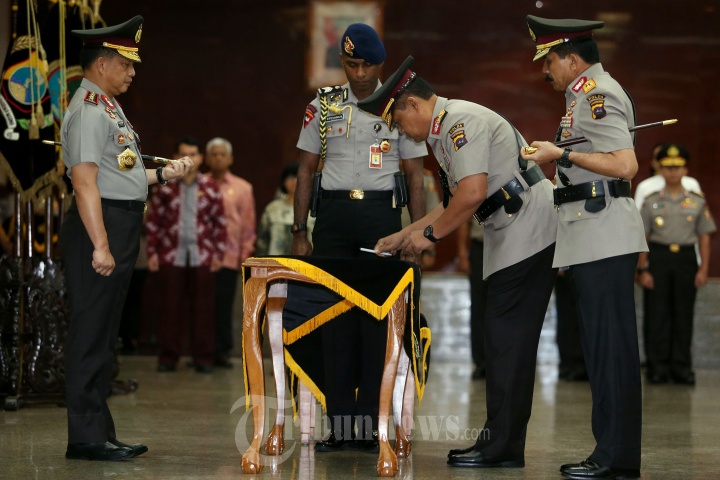 Sertijab Kapolda Sumbar Oleh Kapolri