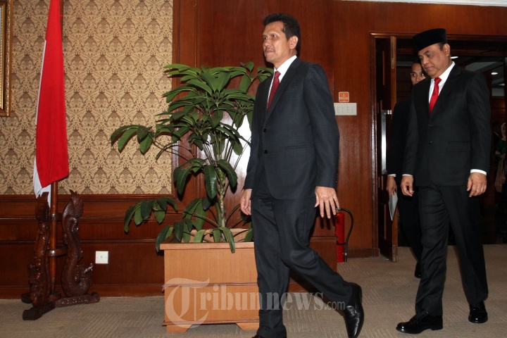 Sertijab Menteri PAN RB