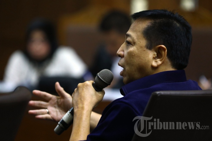 Setya Novanto Bersaksi dalam Sidang Eni Maulani Saragih