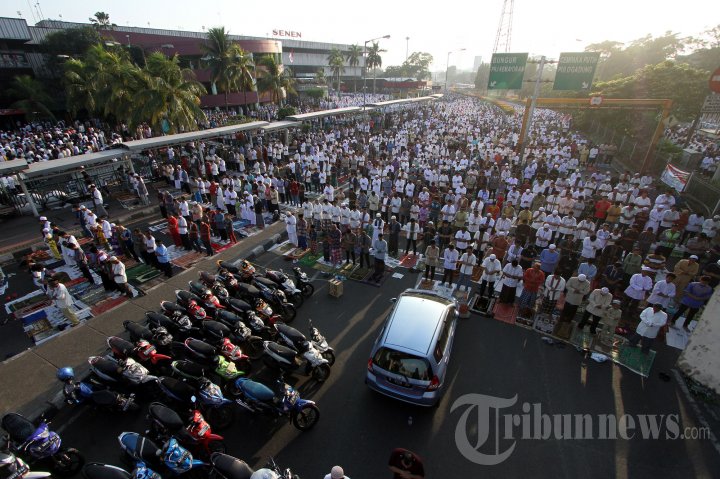 Shalat Iedul Fitri di Jakarta