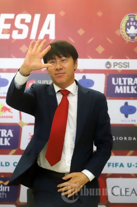 Shin Tae-yong Resmi Melatih Timnas Indonesia