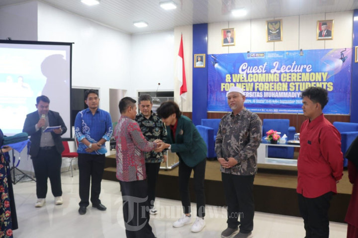 Siap Ikuti Pembelajaran, Mahasiswa Asing UM Metro Tiba di Indonesia