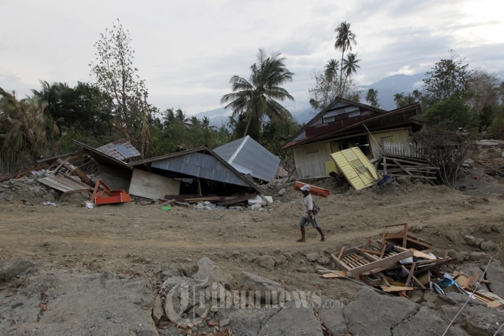 Sibalaya Luluh Lantak Diterjang Gempa