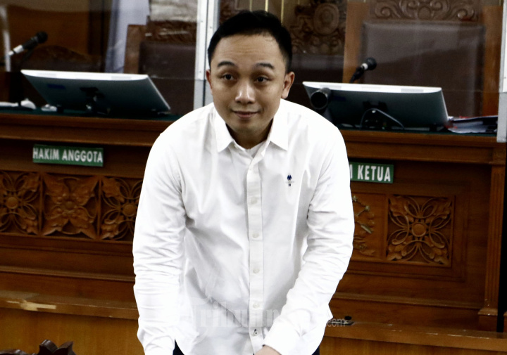 Sidang Duplik Ricky Rizal di PN Jaksel