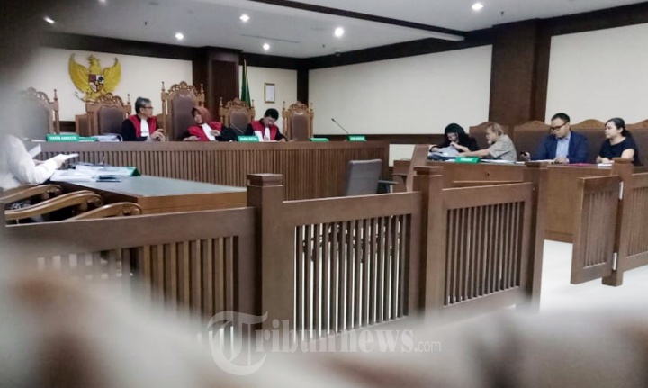 Sidang Gugatan Program Laku Pandai