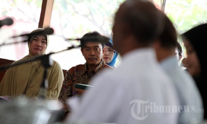 Sidang Lanjutan Bupati Karawang Ade Swara