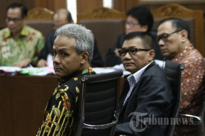 Dahsyat! Saksi Kasus Korupsi e-KTP dari Gubernur Jateng Hingga Gubernur BI