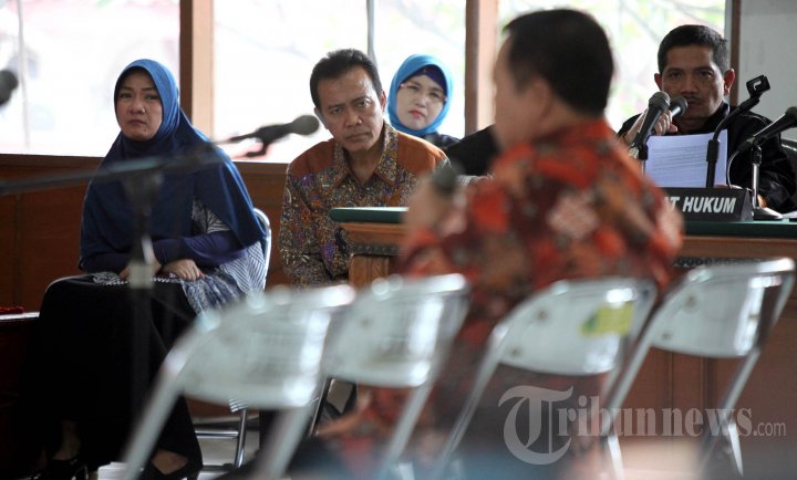 Sidang Lanjutan Mantan Bupati Karawang