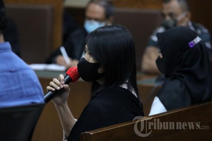 Sidang Lanjutan Robin Pattuju