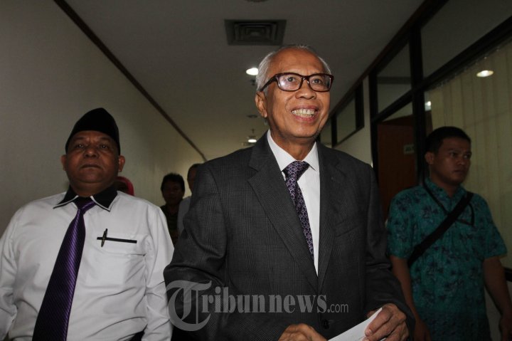 Sidang OC Kaligis Kembali Ditunda